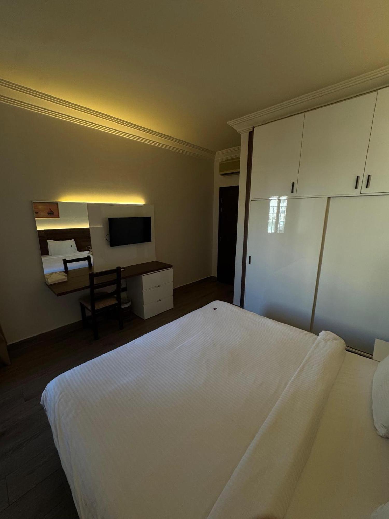 Ny Suites เบรุต ภายนอก รูปภาพ
